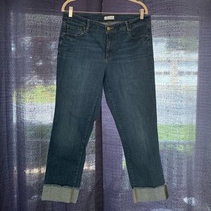 Curvy Straight Loft Cropped Jeans